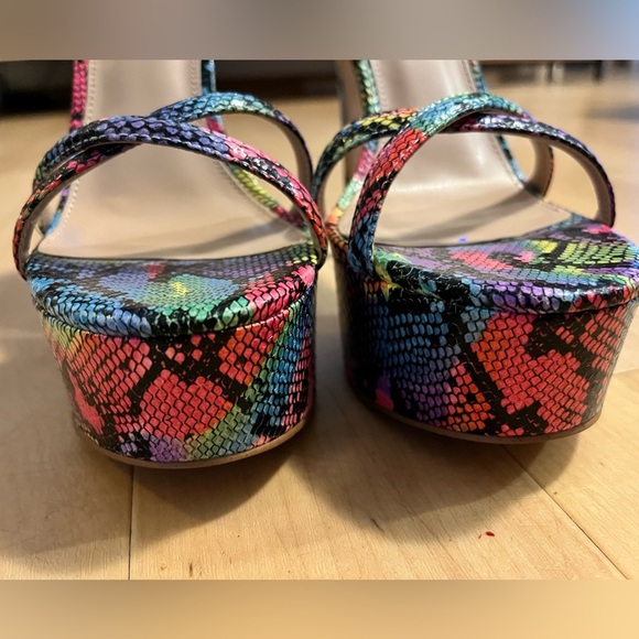 Steve Madden Marciana  2" platform 6" Heels 👠 - Picture 3 of 14